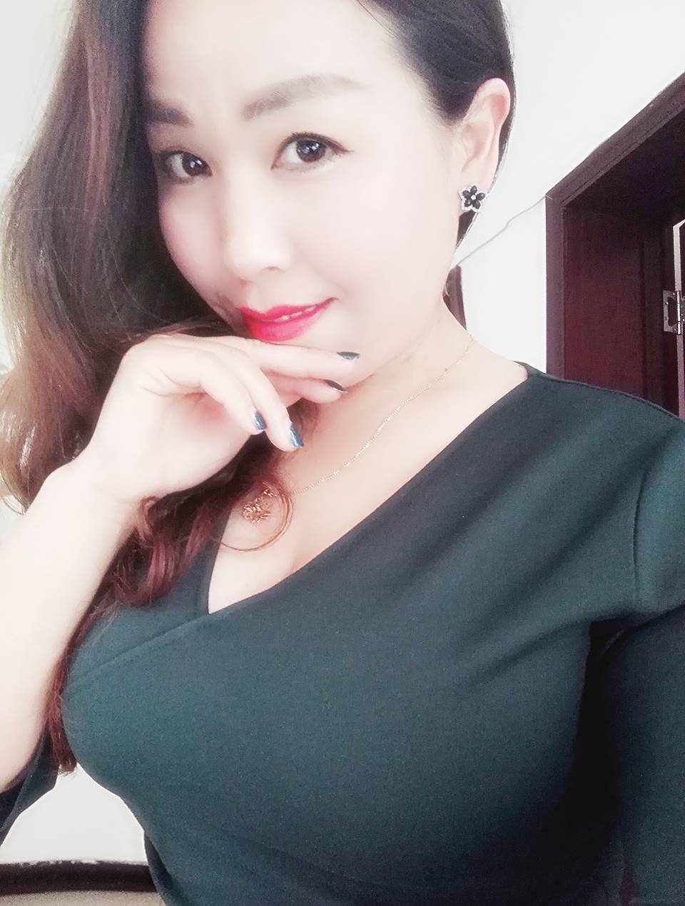从来好女人都是宠出来的!坏女人都是逼出来的!