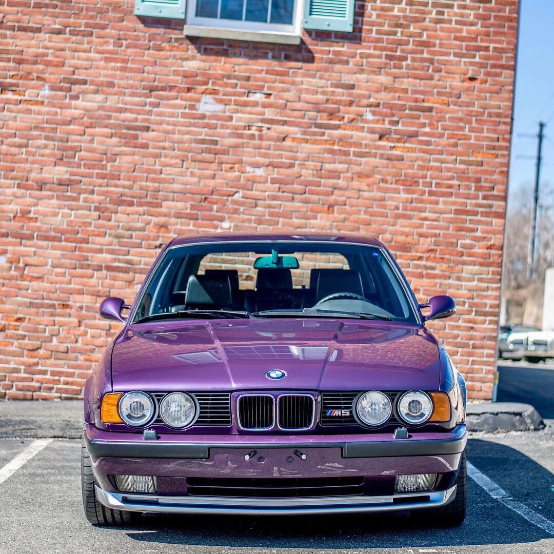 36 945 ea7十三哥 id: 766689767 关注