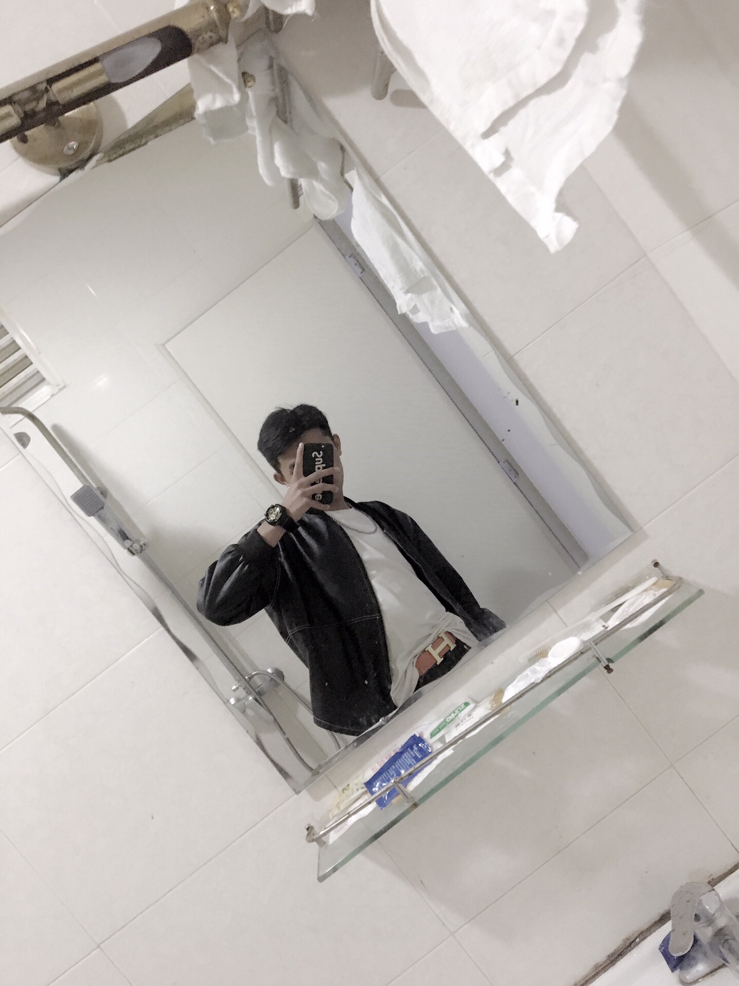 总是丢三落四的我 却总把你记得那么清 不是我喜欢的样子你都有 是你